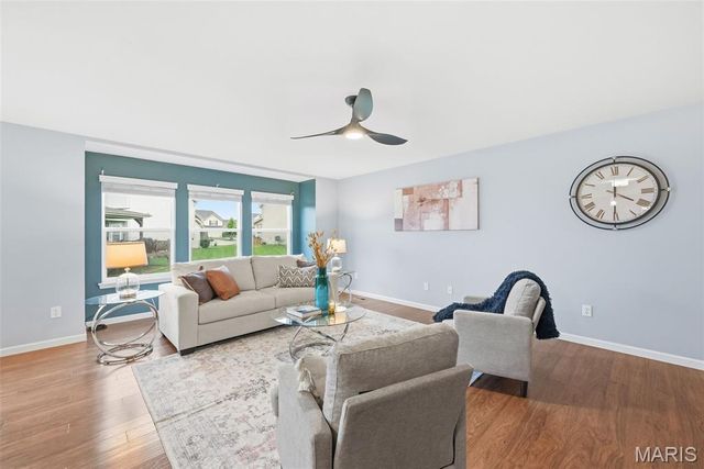 2113 Maple Glen Court, St Peters, MO 63376
