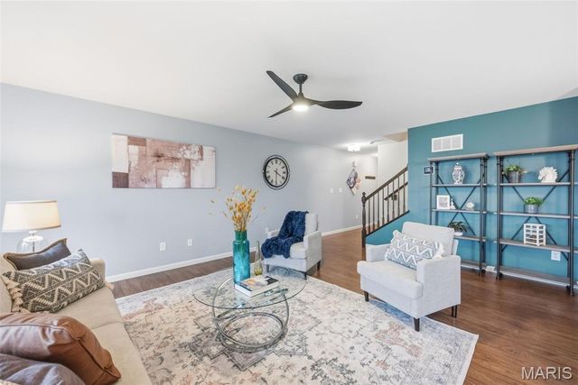 2113 Maple Glen Court, St Peters, MO 63376