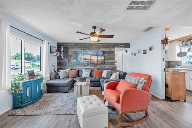 1101 LEMONWOOD AVENUE, Bradenton, FL 34207