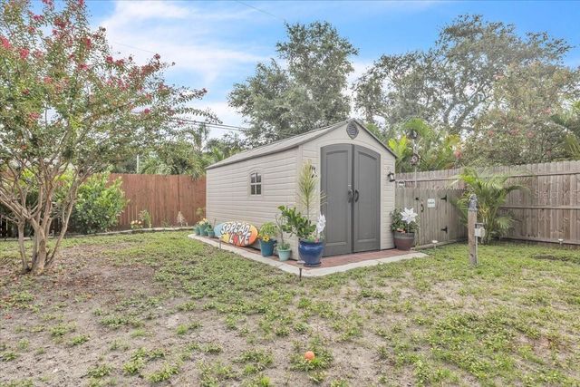1101 LEMONWOOD AVENUE, Bradenton, FL 34207