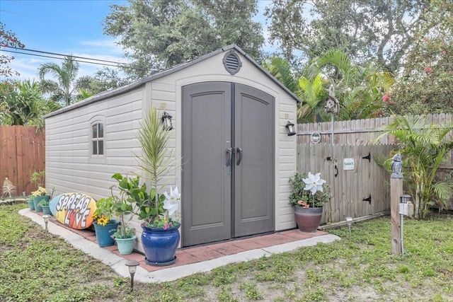 1101 LEMONWOOD AVENUE, Bradenton, FL 34207