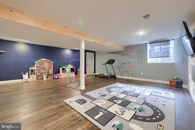 24 KATIE LN, Lancaster, PA 17602