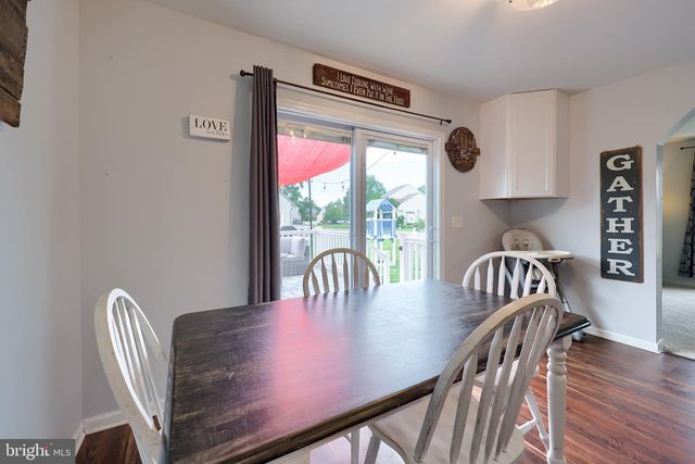 24 KATIE LN, Lancaster, PA 17602