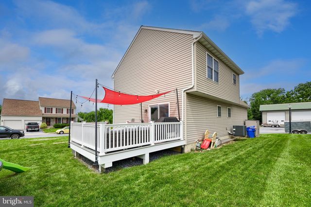 24 KATIE LN, Lancaster, PA 17602