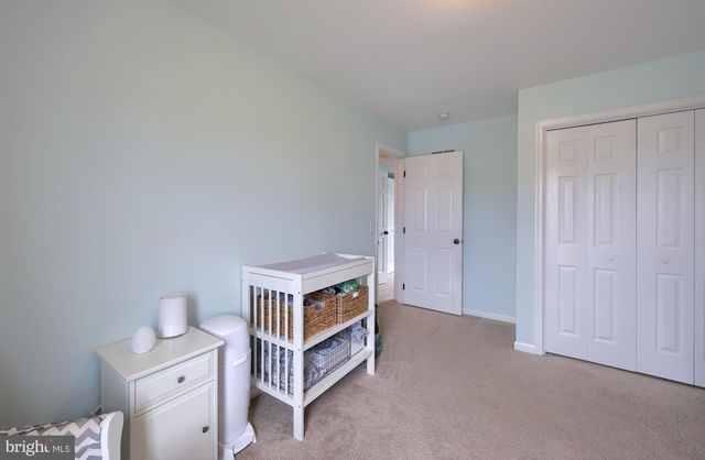 24 KATIE LN, Lancaster, PA 17602
