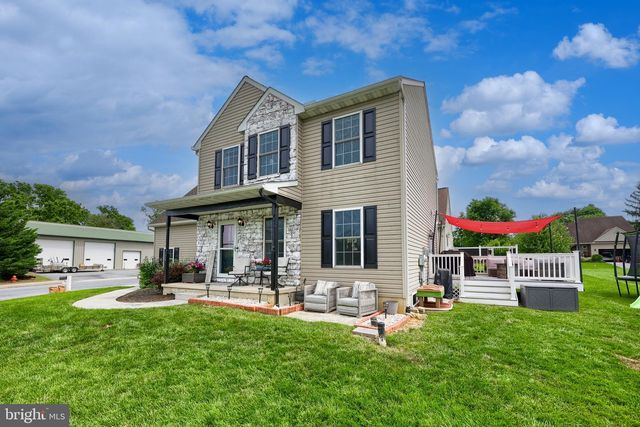 24 KATIE LN, Lancaster, PA 17602