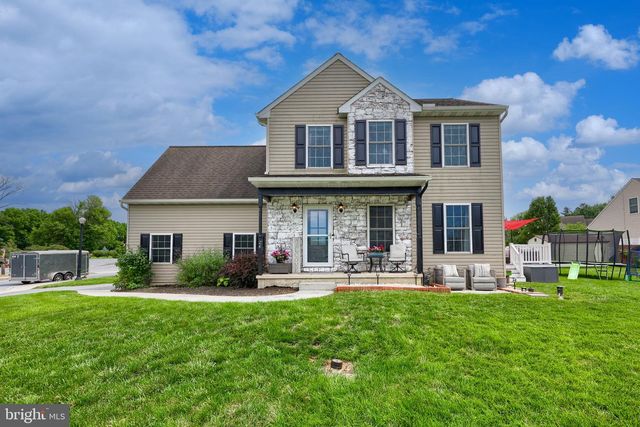 24 KATIE LN, Lancaster, PA 17602