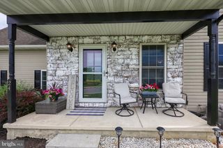 24 KATIE LN, Lancaster, PA 17602