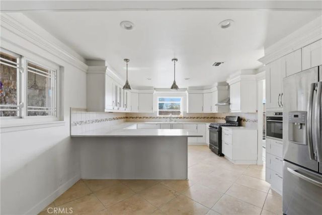 658 Glenmore, Glendale, CA 91206