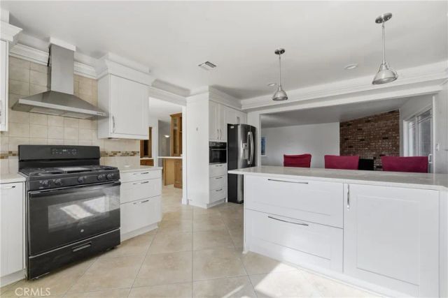 658 Glenmore, Glendale, CA 91206