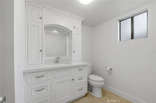 658 Glenmore, Glendale, CA 91206