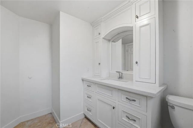 658 Glenmore, Glendale, CA 91206