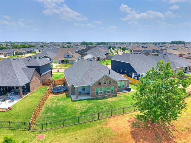 2253 NW 187th Terrace, Edmond, OK 73012