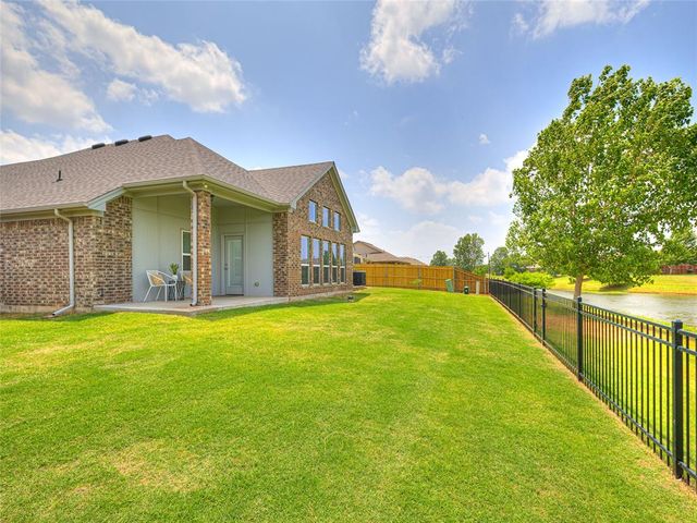 2253 NW 187th Terrace, Edmond, OK 73012