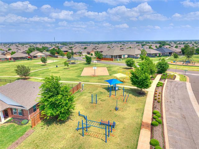 2253 NW 187th Terrace, Edmond, OK 73012