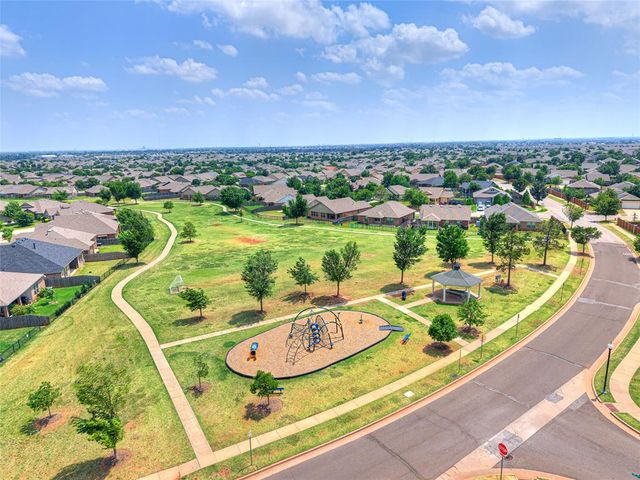 2253 NW 187th Terrace, Edmond, OK 73012