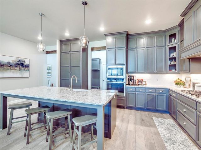 2253 NW 187th Terrace, Edmond, OK 73012
