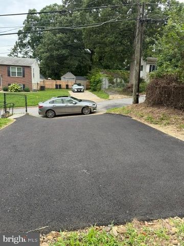 1629 QUARTER AVE, Capitol Heights, MD 20743