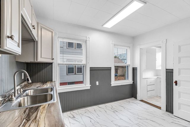 21 Biltmore 1, Springfield, MA 01108