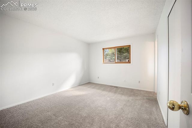 4615 N Enchanted Circle, Colorado Springs, CO 80917