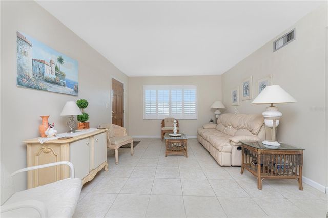 4158 TAMIAMI TRAIL H5, Port Charlotte, FL 33952