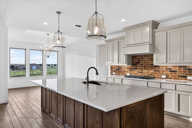 1016 Brock Heights Court, Brock, TX 76087