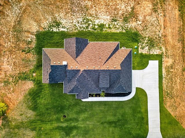 1016 Brock Heights Court, Brock, TX 76087