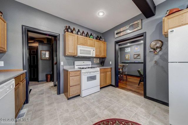 620 Pearl ST, Wallace, ID 83873