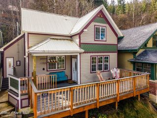 620 Pearl ST, Wallace, ID 83873