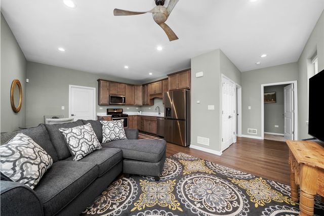 2503 Justen Farm Lane, Ringwood, IL 60072