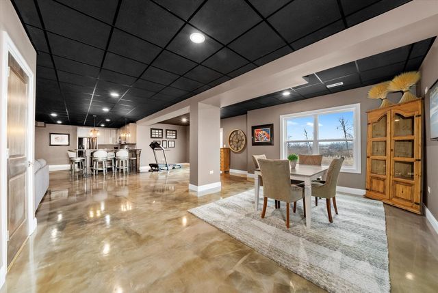 2503 Justen Farm Lane, Ringwood, IL 60072