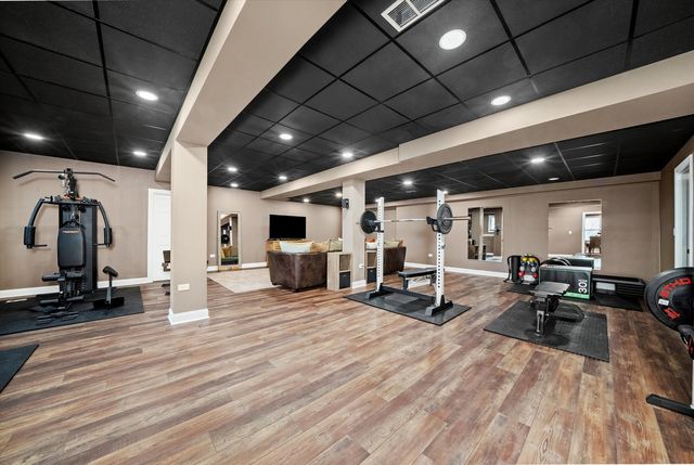 2503 Justen Farm Lane, Ringwood, IL 60072