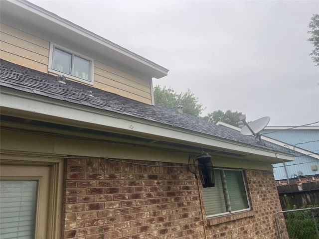 2217 Hickory Lane, Pasadena, TX 77502