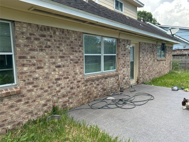 2217 Hickory Lane, Pasadena, TX 77502