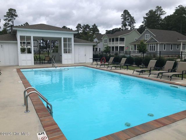 150 Manning Square, Southern Pines, NC 28387