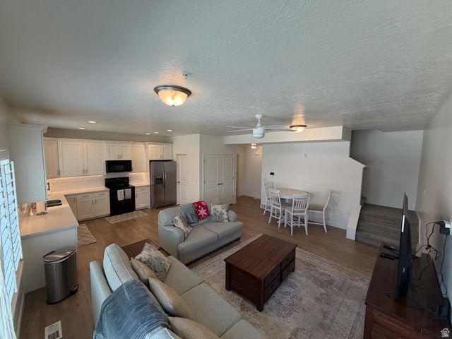 4215 W SILVER CANYON COURT ST, Riverton, UT 84096
