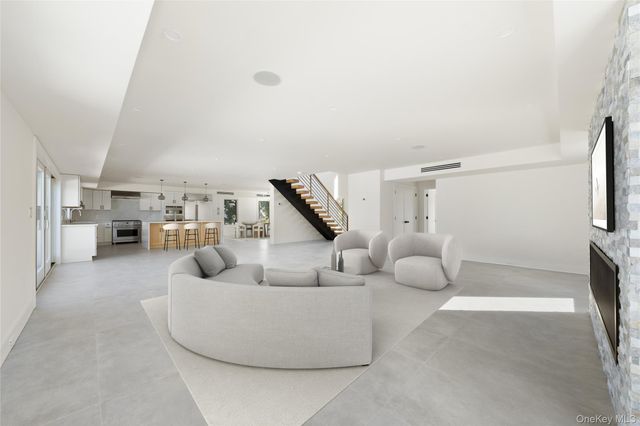 141 Flamingo Street, Atlantic Beach, NY 11509