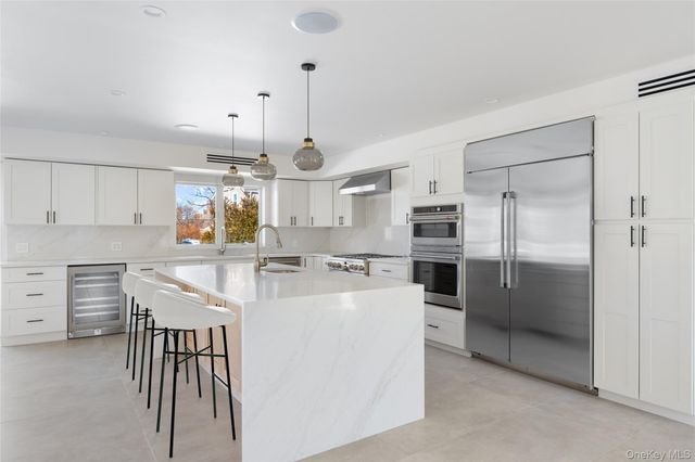 141 Flamingo Street, Atlantic Beach, NY 11509