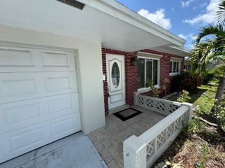 4717 NW 49TH Place, Tamarac, FL 33319