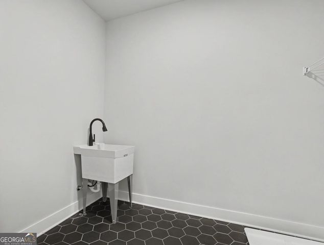 5809 Woodland Park Court, Jefferson, GA 30549