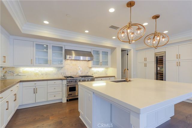 77 Sunset Cove, Irvine, CA 92602