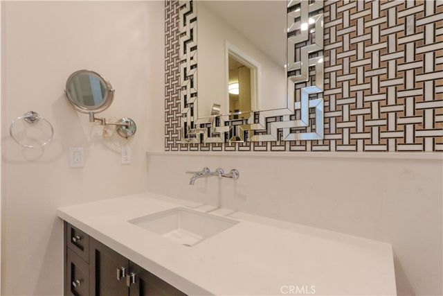 77 Sunset Cove, Irvine, CA 92602