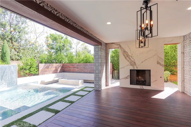 77 Sunset Cove, Irvine, CA 92602