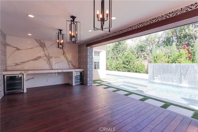 77 Sunset Cove, Irvine, CA 92602