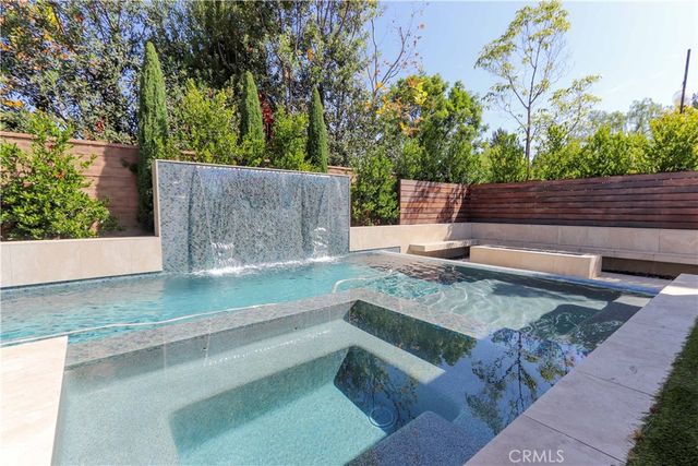 77 Sunset Cove, Irvine, CA 92602