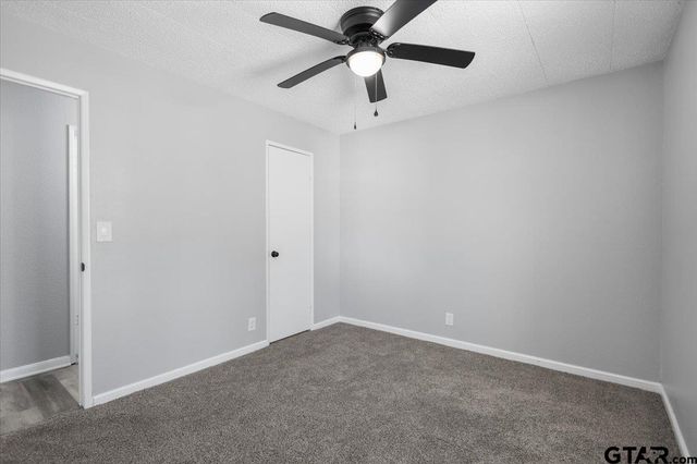 18607 C R 498, Lindale, TX 75771