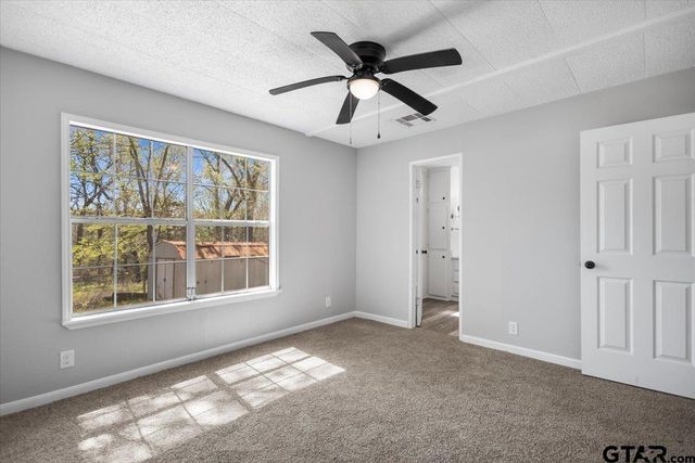 18607 C R 498, Lindale, TX 75771