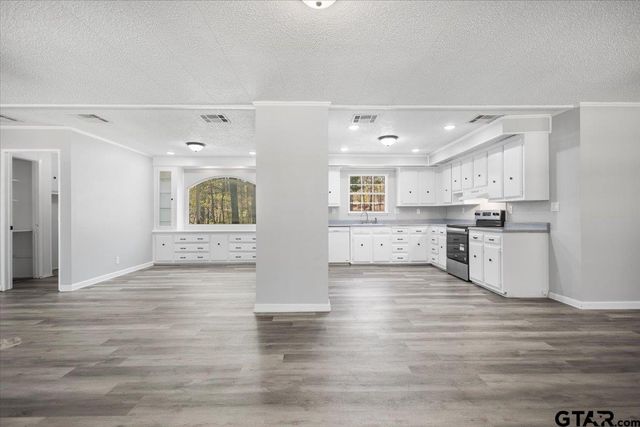 18607 C R 498, Lindale, TX 75771