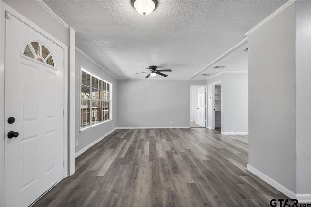 18607 C R 498, Lindale, TX 75771