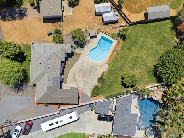 387 Girard Way, Vista, CA 92084